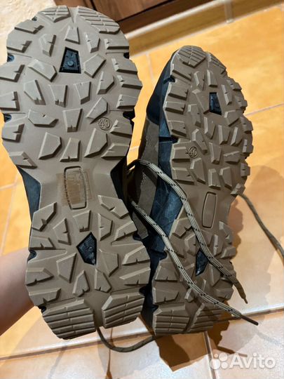 Ботинки унисекс 40р