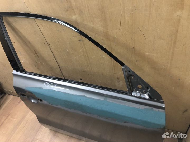 Дверь передняя правая Suzuki Vitara 2015+