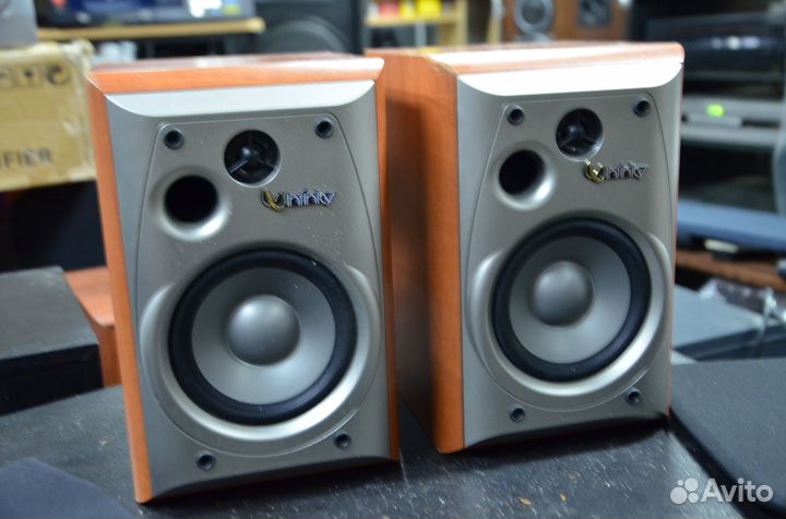 Колонки полочные Infinity Alpha 5 Satellite Дания