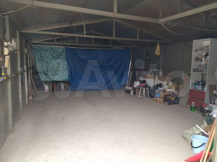 Гараж, > 30 м²