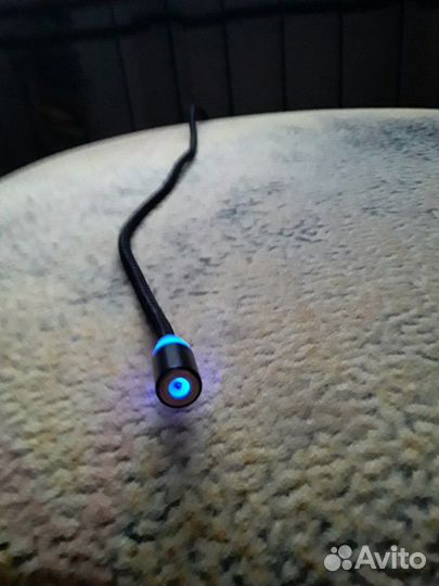 Зарядное устройство магнитное