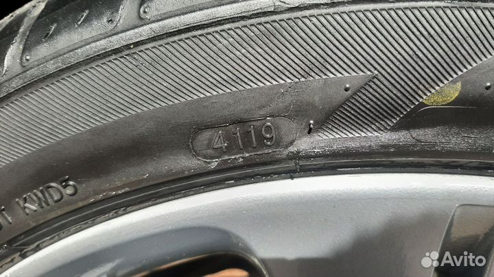 Rapid P609 245/40 R18 97W