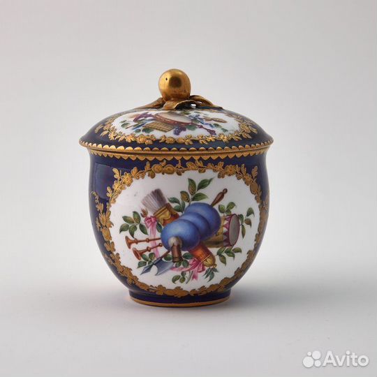 Севрский стиль. Старинная сахарница с крышкой ручн