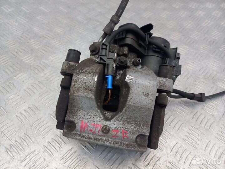 Суппорт задний правый Mercedes-Benz Glc-Class X253