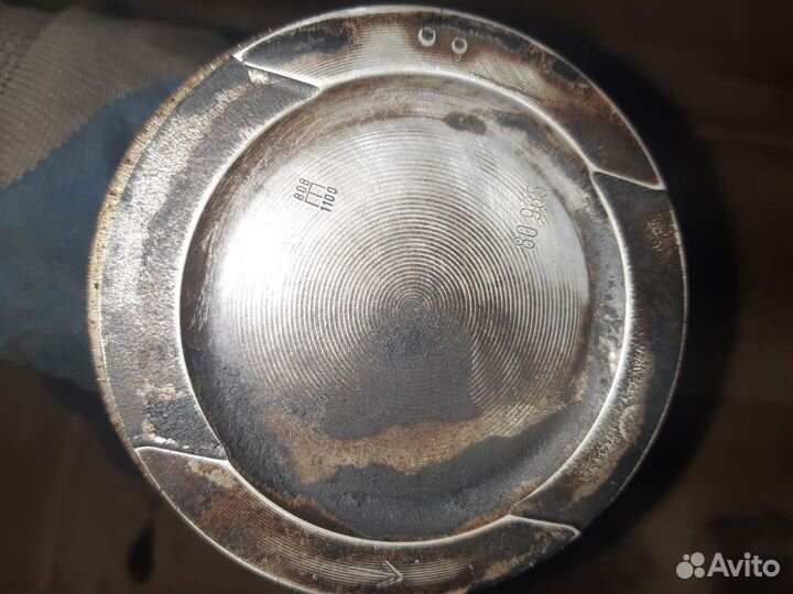 Поршень с шатуном Golf 4 1,6л