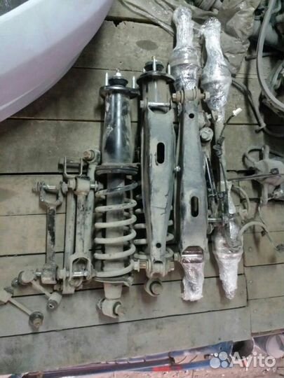 Lexus IS250, GS300 рычаги задние