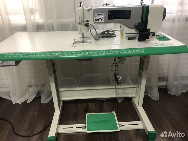 Швейная машина zoje