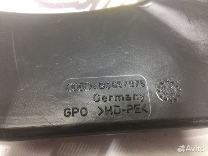 Воздуховод Audi A6 C5 APR 2000