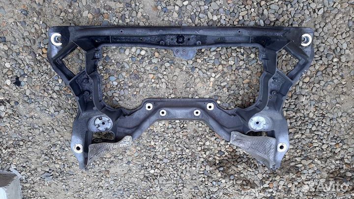 Подрамник передний Mercedes-Benz C-Class W203