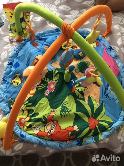 Развивающий коврик Веселый островок