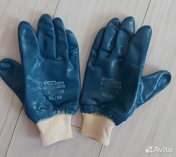 Перчатки Hycron