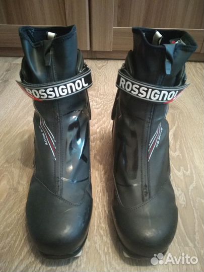 Лыжные ботинки NNN коньковые rossignol