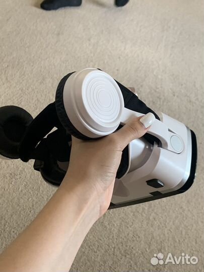 Очки виртуальной реальности