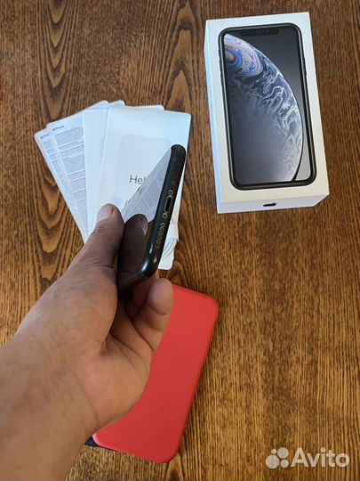 iPhone Xr, 64 ГБ