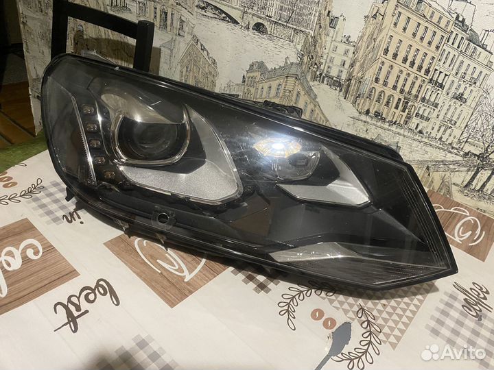 Фара правая на Volkswagen touareg Оригинал