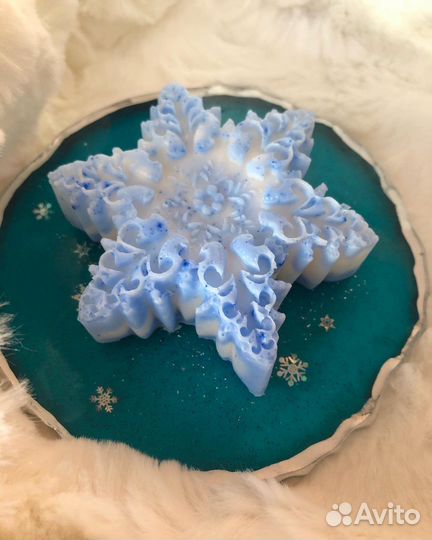 Свечи и мыло снежинка
