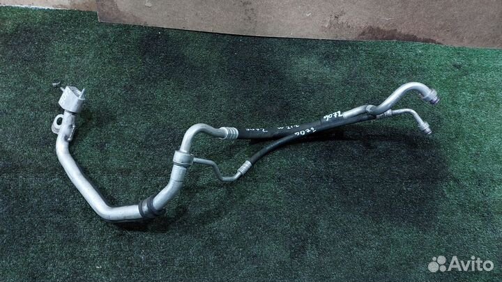 Трубка кондиционера M274 W212,X218,C218