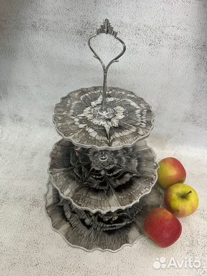 Фруктовница, этажерка, конфетница