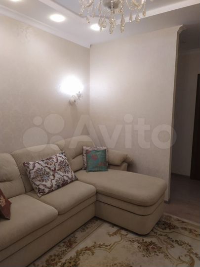 4-к. квартира, 90 м², 7/14 эт.