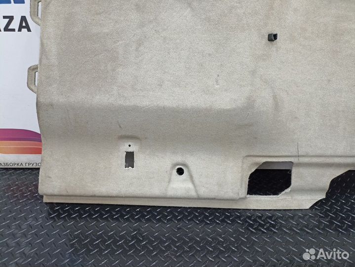 Обшивка салона левая Volvo FH