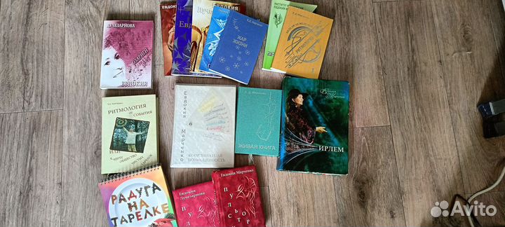 Книги отдам бесплатно