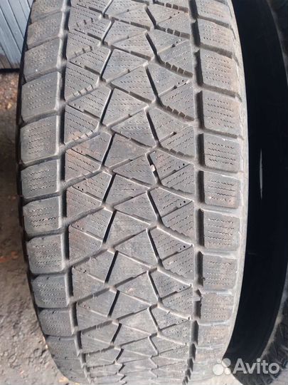 Bridgestone Blizzak DM-V2 225/65 R17 102S