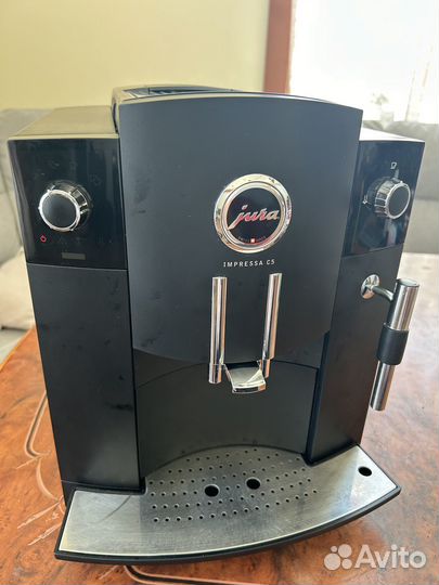 Кофемашина Jura Impressa C5