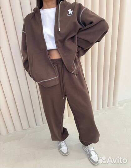 Костюм женский оверсайз