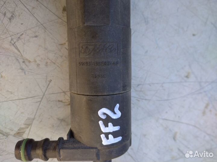 Насос омывателя фар Форд Фокус 2