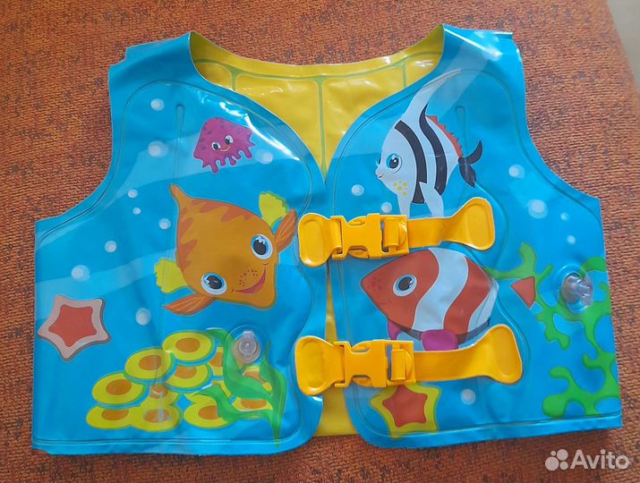 Спасательный жилет, нарукавники