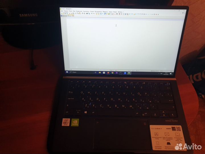 Ноутбук asus UX433FLC