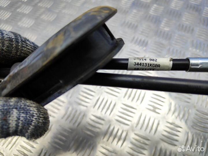 Тросы кпп Nissan Juke YF15 1.1 HRA2DDT 2015