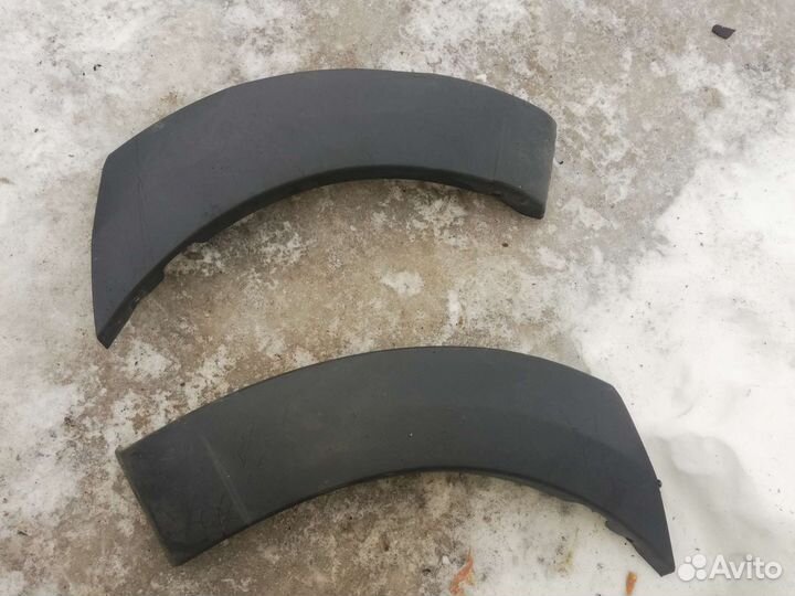 Накладка заднего бампера Лада Ларгус