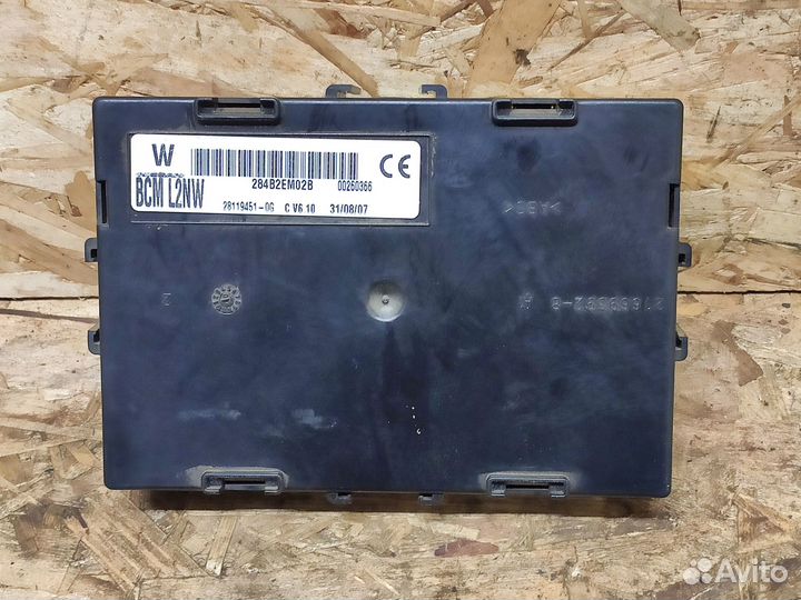 Блок комфорта Nissan Tiida C11