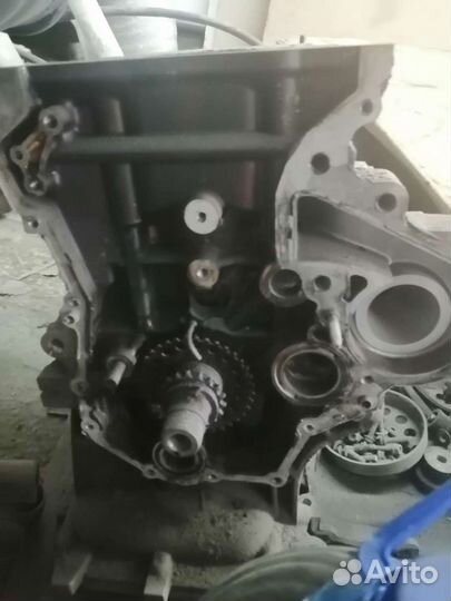 Двигатель Toyota на запчасти