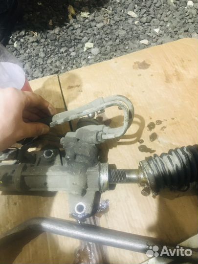 Рулевая рейка на hyundai elantra 3