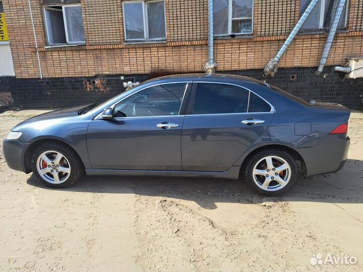 Honda Accord 2.0 AT, 2005, 348 839 км