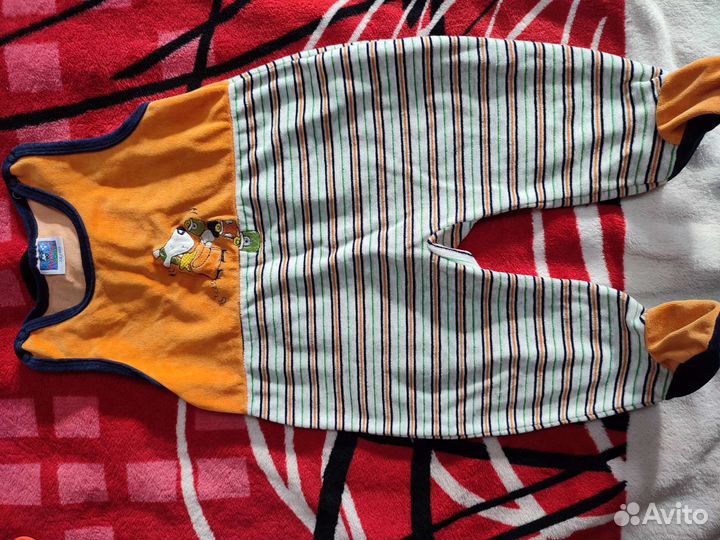 Жилетка, штаны, ползунки