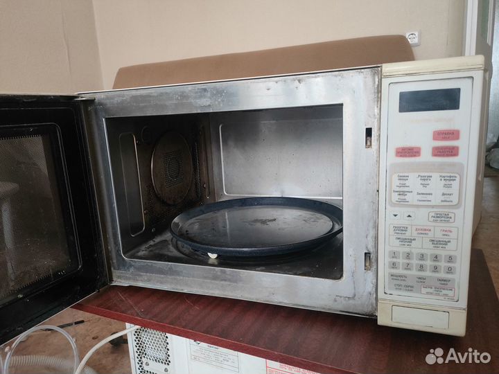 Микроволновая печь