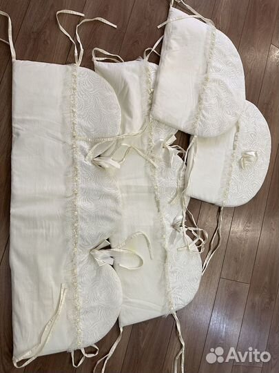 Бортики в детскую кроватку