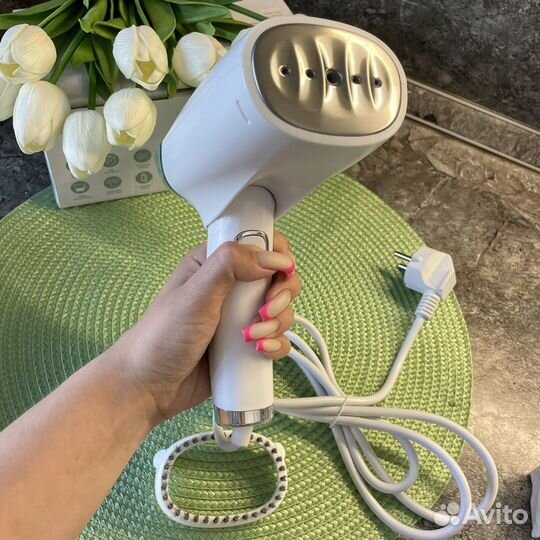 Отпариватель для одежды ручной новый