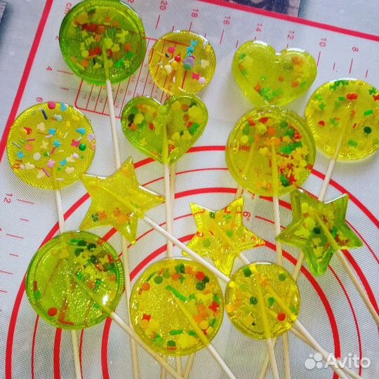 Фигурки,Леденцы,топперы и многое другое