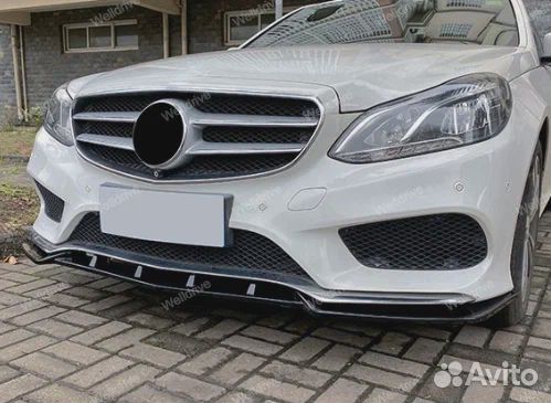 Губа передняя Mercedes W212 4D AMG черный глянец