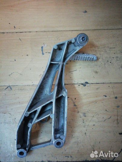 Кронштейны пасажира honda CBR 1100XX