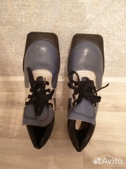 Продаю лыжи