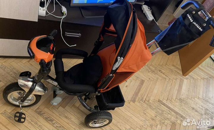 Трехколесный велосипед с родительской ручкой