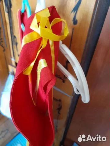 Спецодежда: фартук, халат, костюм,брюки, пилотки