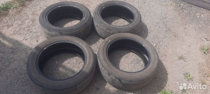 Yokohama BluEarth E70BZ 215/55 R17 94V