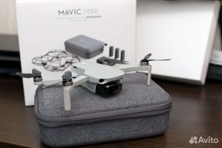 Квадрокоптер DJI Mavic Mini Fly More Combo
