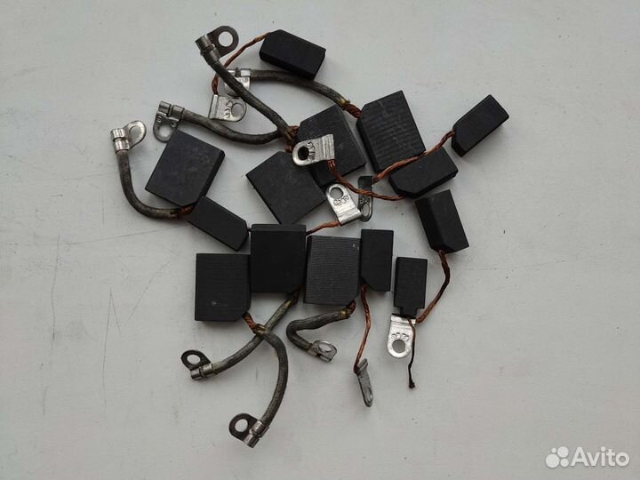 Щетки угольные